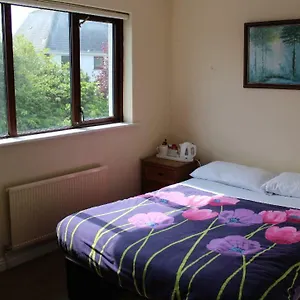 5 The Bed & Breakfast